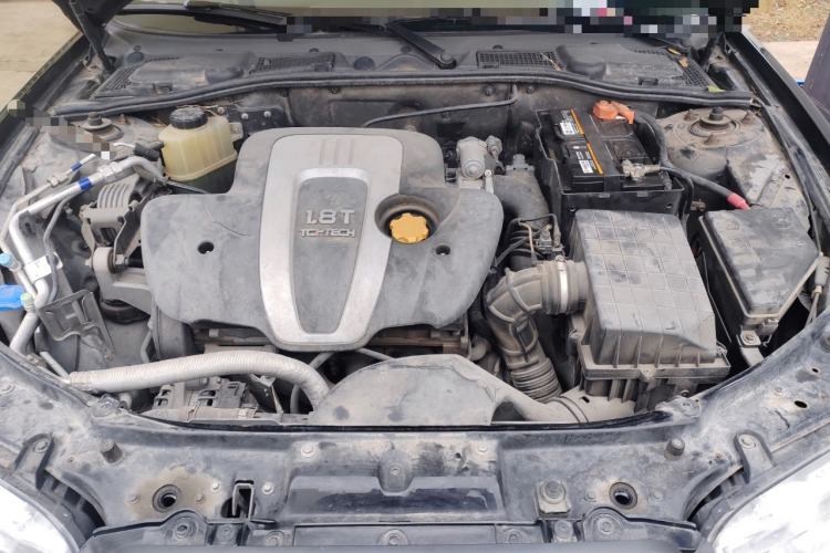 Used Roewe 750 2011 1.8T 750D NAVI Business Edition Automatic Transmission Engine Bay
