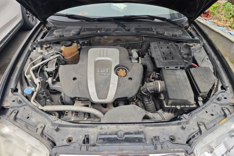 Used Roewe 750 2011 1.8T 750D NAVI Business Edition Automatic Transmission Engine Bay