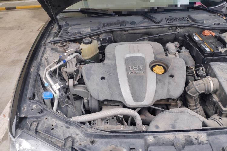 Used Roewe 750 2011 1.8T 750D NAVI Business Edition Automatic Transmission Engine Bay Right