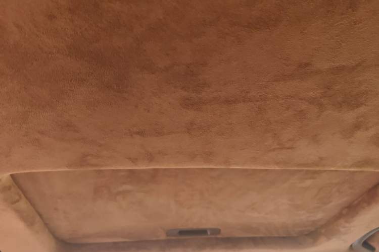 Used Roewe 750 2011 2.5L 750FL NAVI Haoya Edition Headliner