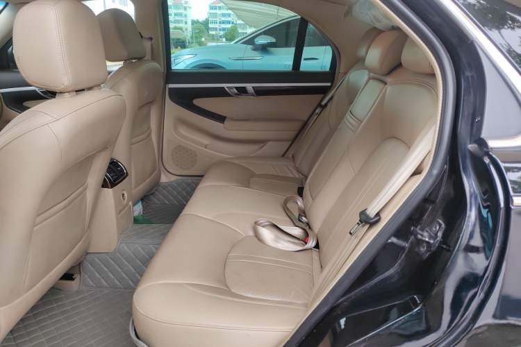 Used Roewe 750 2011 1.8T 750D NAVI Business Edition Automatic Transmission Left Rear Seat
