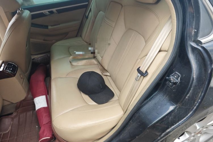 Used Roewe 750 2011 1.8T 750D NAVI Business Edition Automatic Transmission Left Rear Seat