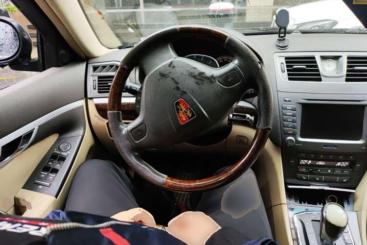 Used Roewe 750 2011 1.8T 750D NAVI Business Edition Automatic Transmission Steering Wheel