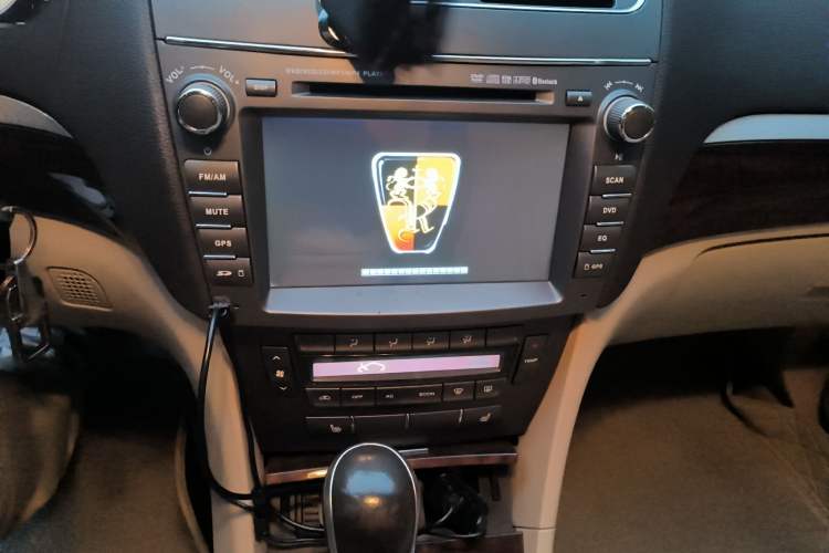 Used Roewe 750 2011 1.8T 750S Xunya Edition AT Audio And AC Panel