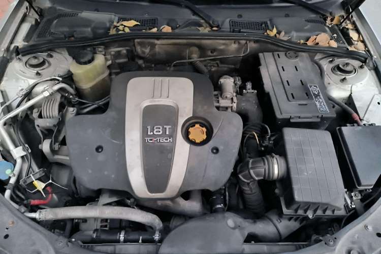 Used Roewe 750 2011 1.8T 750S Xunya Edition AT Engine Bay