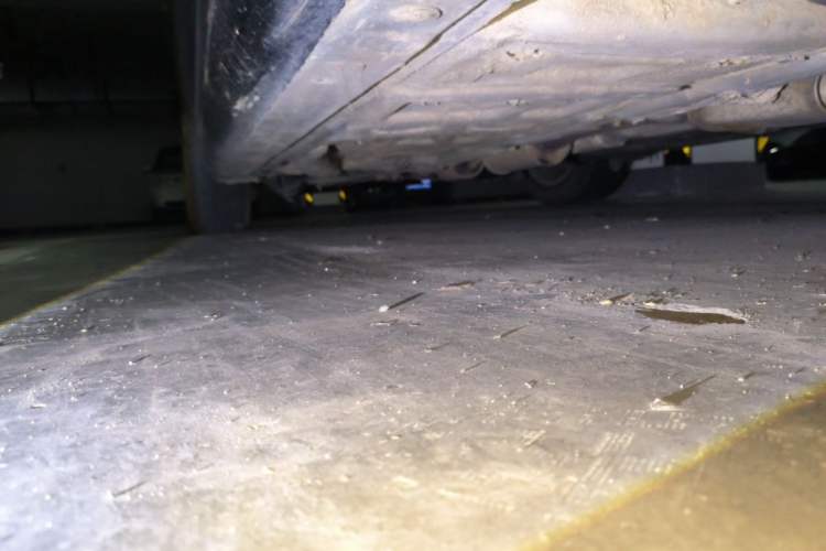 Used Roewe 750 2012 1.8T 750 HYBRID Hybrid Version AT Chassis Rear Left