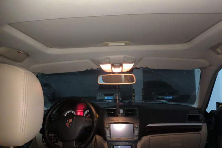 Used Roewe 750 2012 1.8T 750 HYBRID Hybrid Version AT Headliner