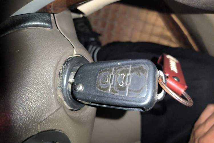 Used Roewe 750 2012 1.8T 750 HYBRID Hybrid Version AT Vehicle Key