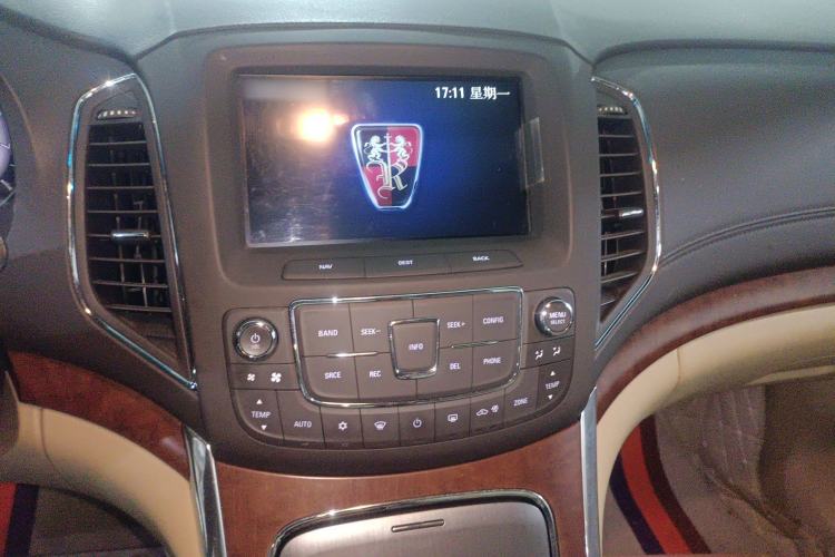 Used Roewe 950 2012 2.0L Elegant Edition Audio And AC Panel