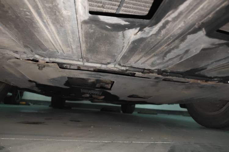 Used Roewe 950 2012 2.0L Comfort Edition Chassis Front