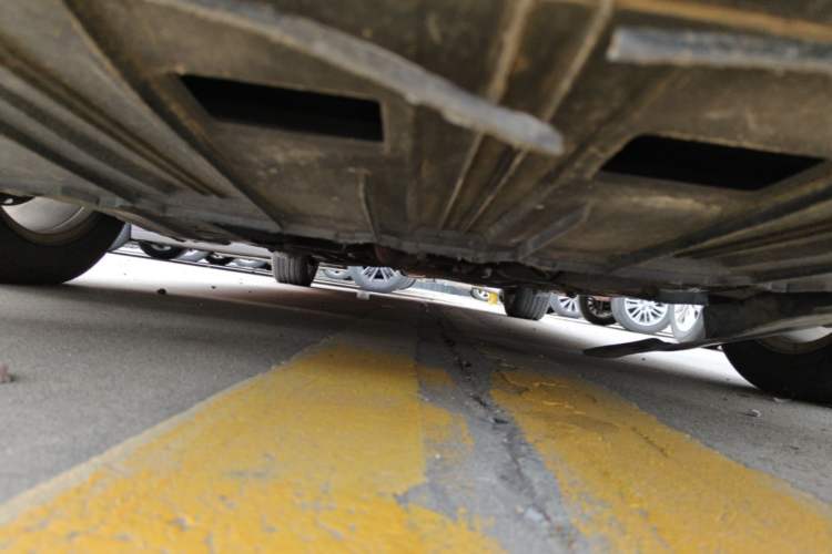 Used Roewe 950 2012 2.0L Comfort Edition Chassis Front