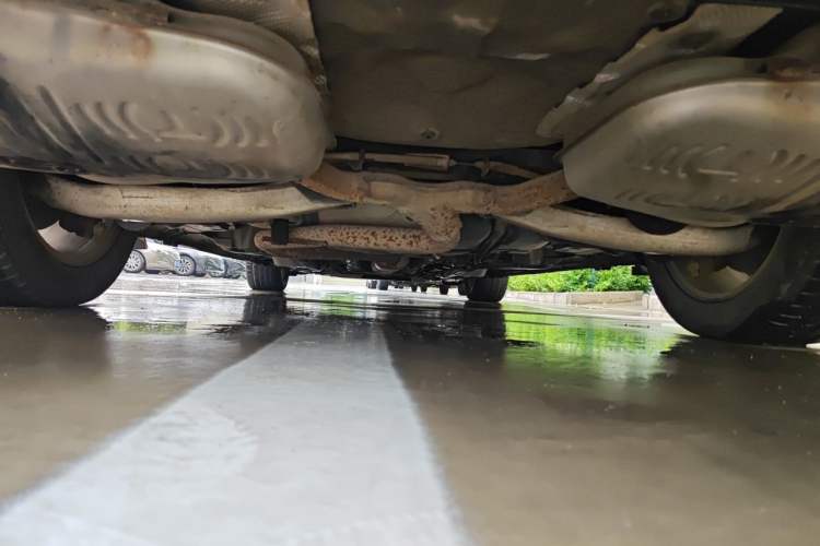 Used Roewe 950 2012 2.4L Luxury Edition Chassis Rear