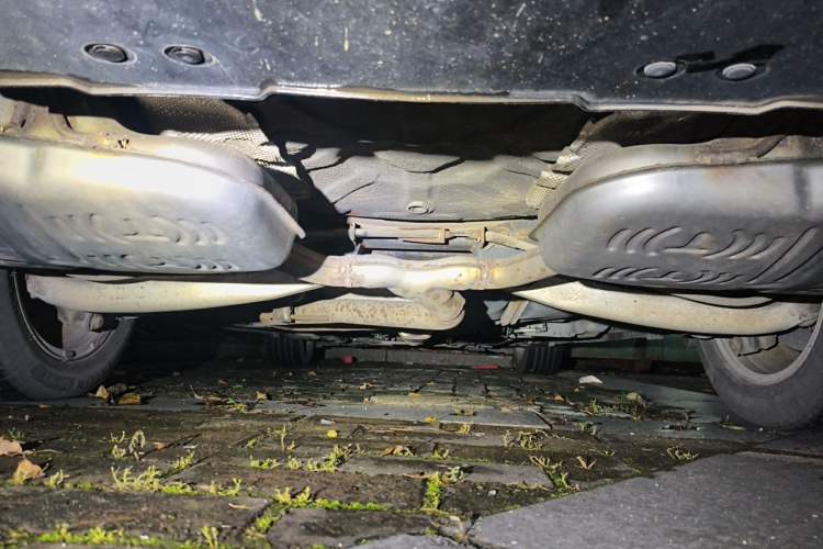 Used Roewe 950 2012 2.0L Comfort Edition Chassis Rear