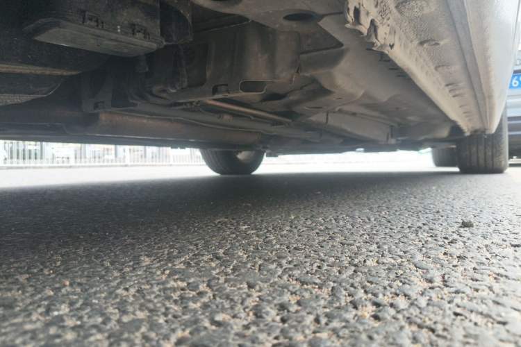 Used Roewe 950 2012 2.0L Comfort Edition Chassis Rear Right
