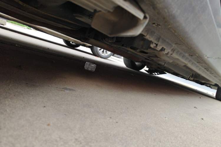 Used Roewe 950 2012 2.0L Comfort Edition Chassis Rear Right