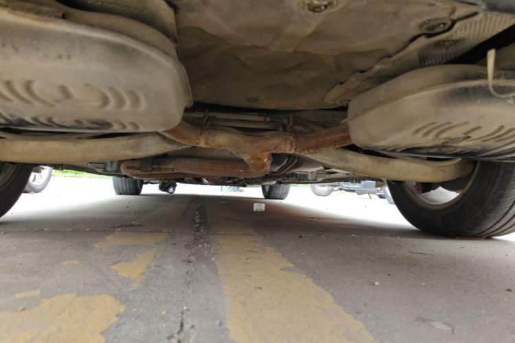 Used Roewe 950 2012 2.0L Comfort Edition Chassis Rear