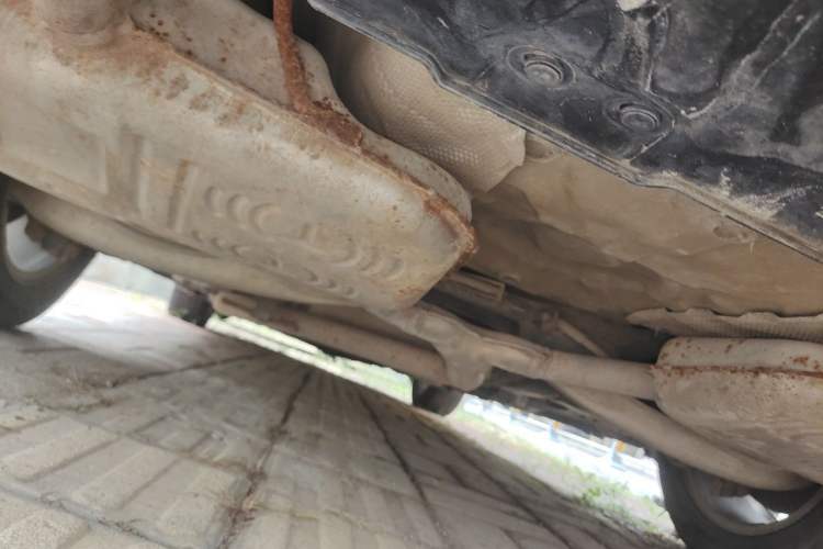 Used Roewe 950 2012 2.0L Comfort Edition Chassis Rear