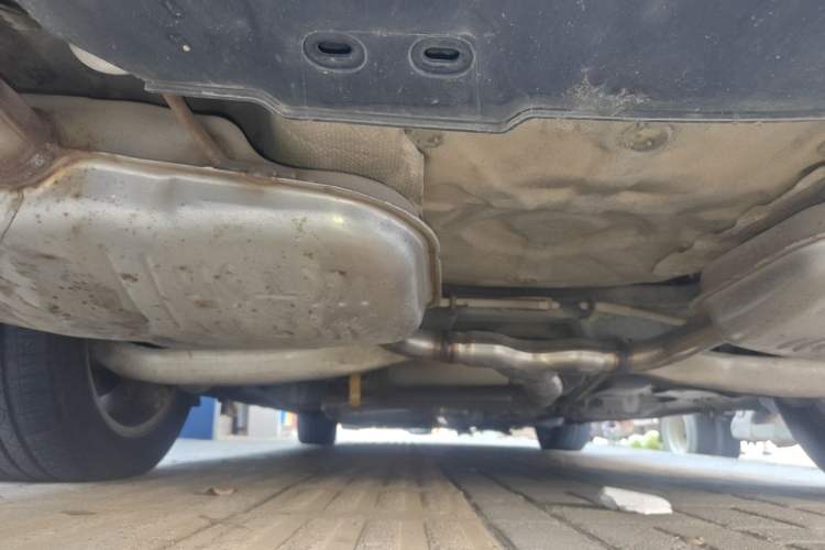 Used Roewe 950 2012 2.4L Luxury Edition Chassis Rear
