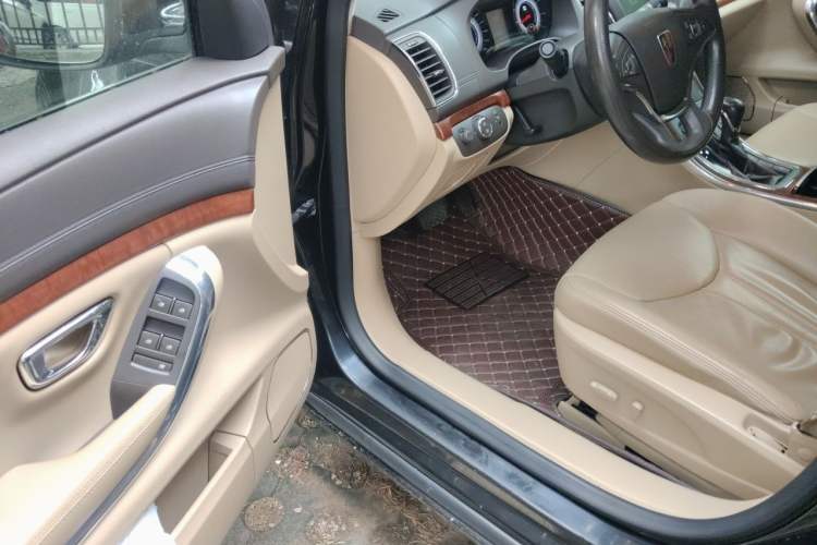 Used Roewe 950 2012 2.4L Luxury Edition Driver Seat