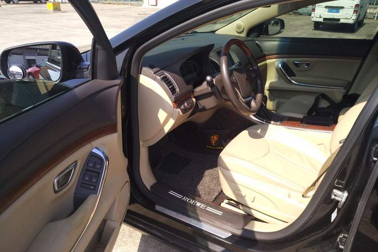 Used Roewe 950 2012 2.4L Luxury Edition Driver Seat