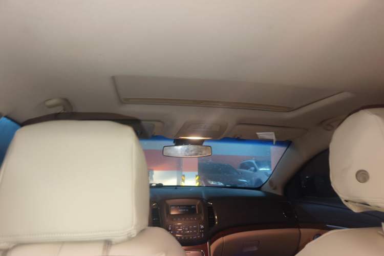 Used Roewe 950 2012 2.0L Comfort Edition Headliner