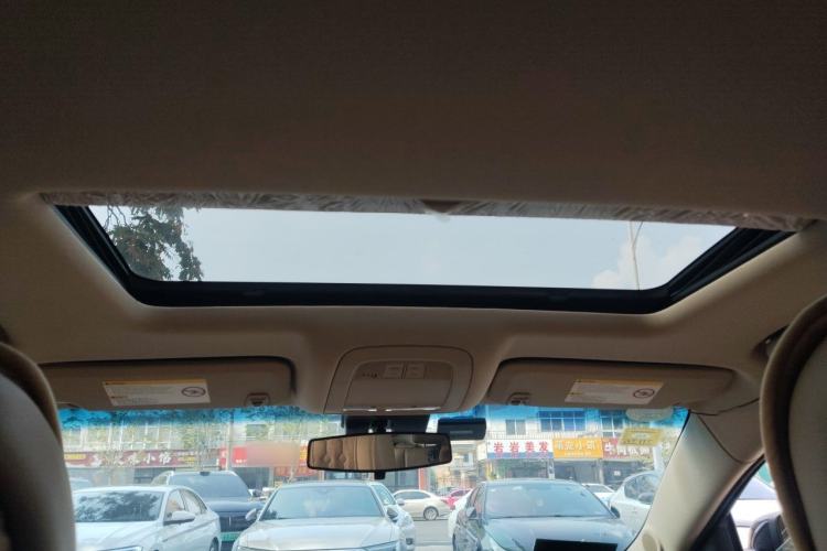 Used Roewe 950 2012 2.0L Comfort Edition Headliner