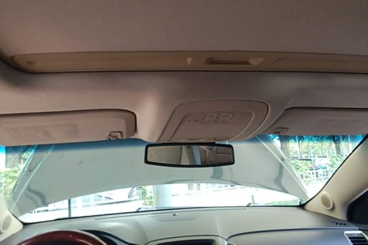 Used Roewe 950 2012 2.4L Luxury Executive Edition Headliner
