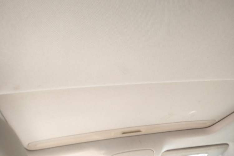 Used Roewe 950 2012 2.4L Luxury Edition Headliner