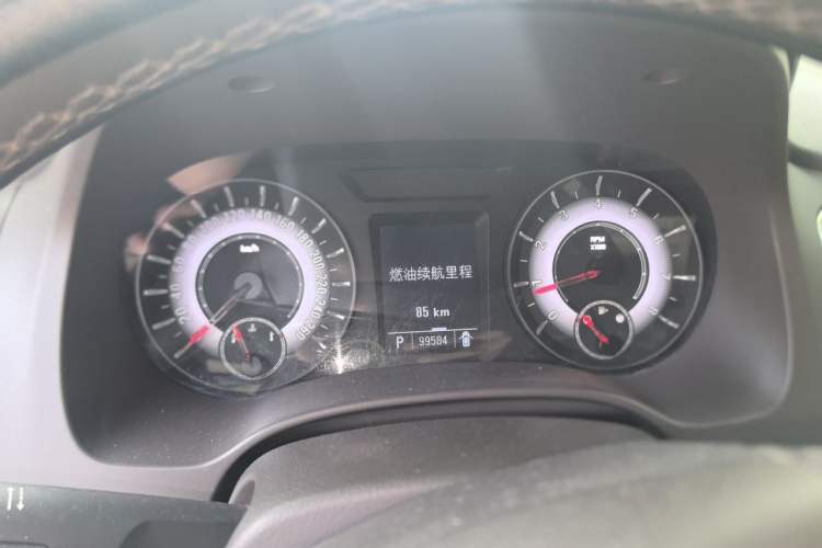 Used Roewe 950 2012 2.0L Comfort Edition Instrument Cluster