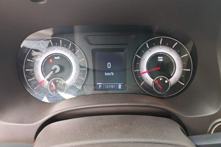 Used Roewe 950 2012 2.4L Luxury Edition Instrument Cluster