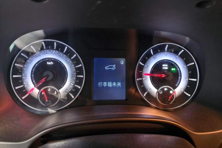 Used Roewe 950 2012 2.4L Luxury Edition Instrument Cluster