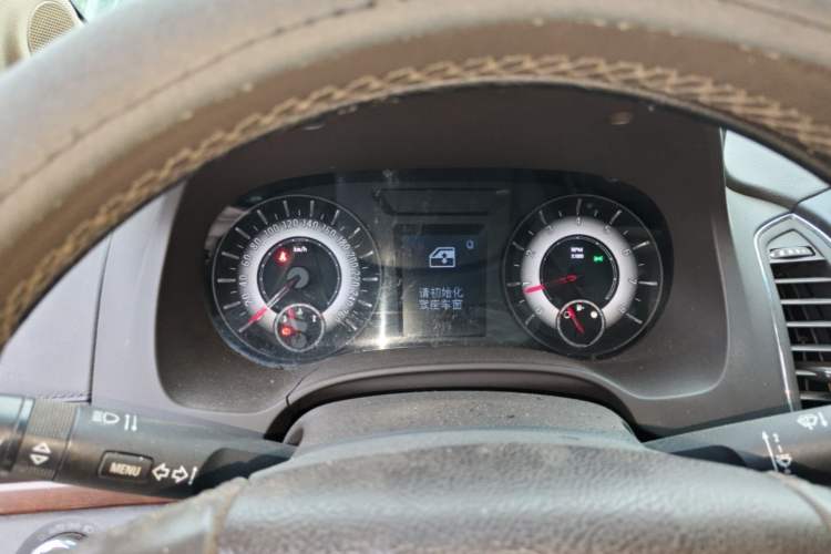 Used Roewe 950 2012 2.0L Comfort Edition Instrument Cluster