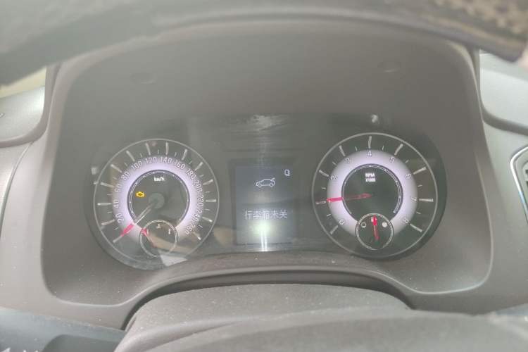 Used Roewe 950 2012 2.0L Comfort Edition Instrument Cluster