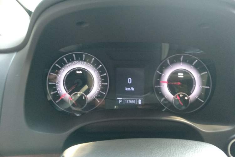 Used Roewe 950 2012 2.4L Luxury Edition Instrument Cluster