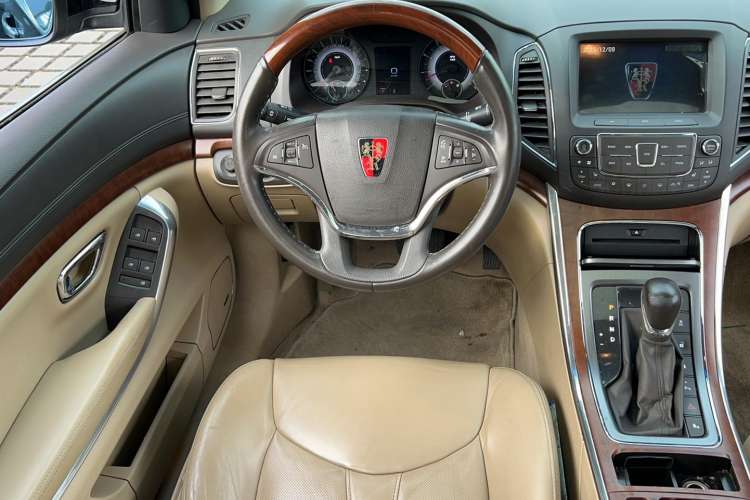 Used Roewe 950 2012 2.4L Luxury Executive Edition Interior 3