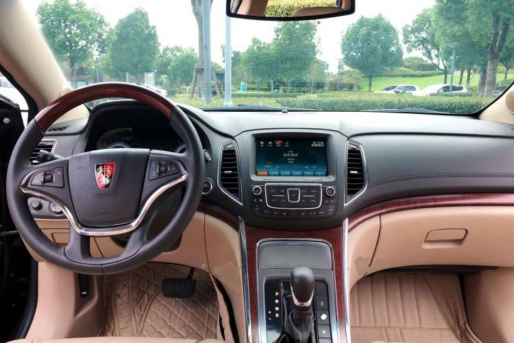 Used Roewe 950 2012 2.4L Luxury Edition Interior 6
