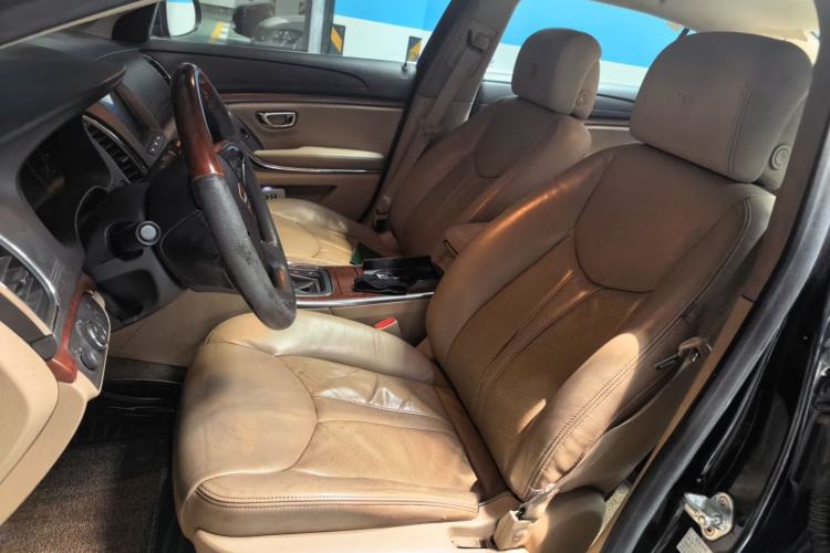 Used Roewe 950 2012 2.4L Luxury Edition Left Front Seat