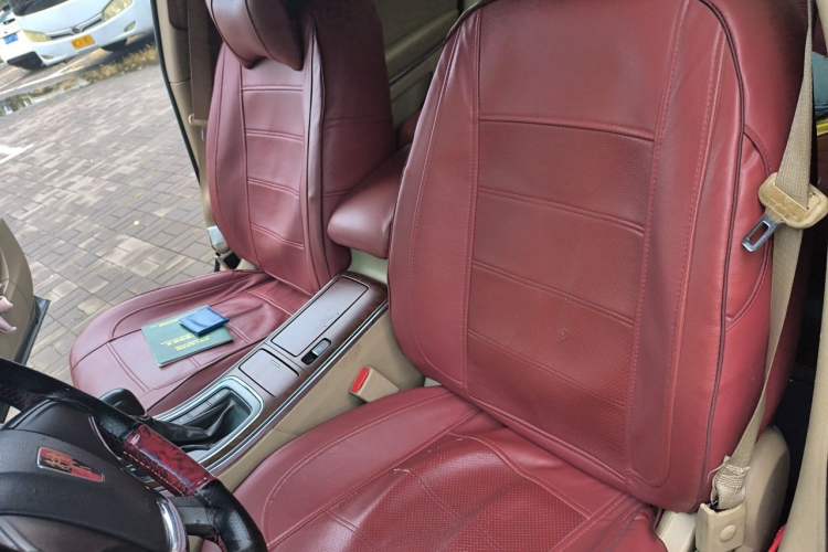 Used Roewe 950 2012 2.0L Comfort Edition Left Front Seat