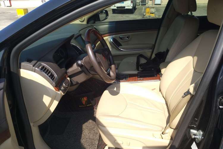 Used Roewe 950 2012 2.4L Luxury Edition Left Front Seat