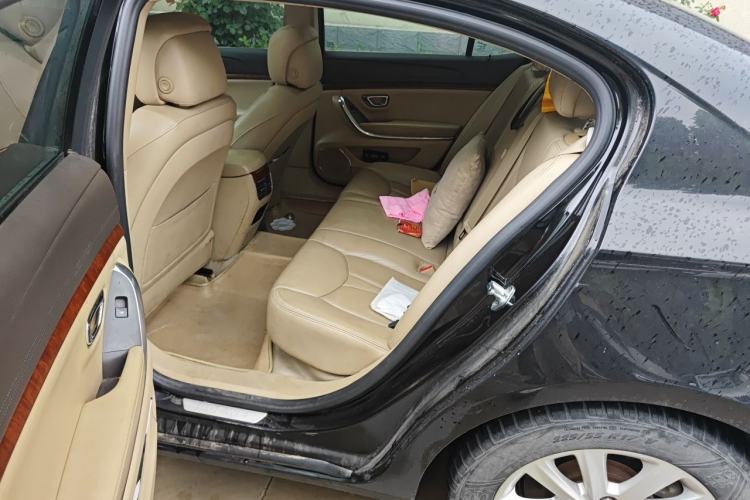 Used Roewe 950 2012 2.4L Luxury Edition Left Rear Seat