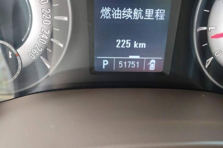 Used Roewe 950 2012 2.0L Comfort Edition Odometer Close Up