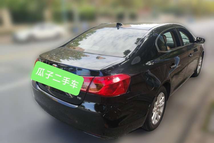 Used Roewe 950 2012 2.4L Luxury Edition Rear Right 45 Deg