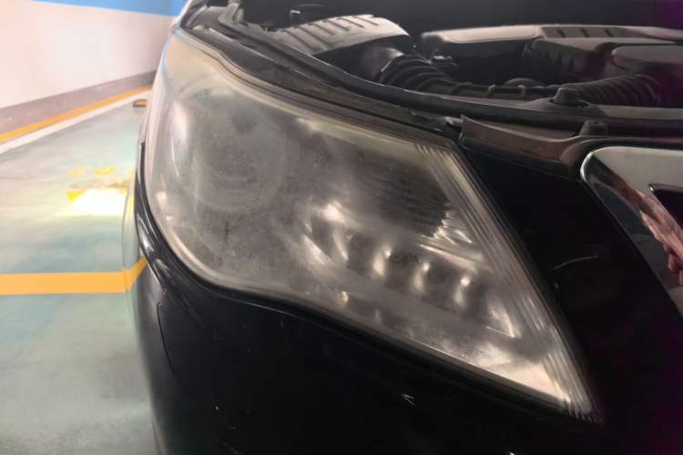 Used Roewe 950 2012 2.4L Luxury Edition Right Front Headlight