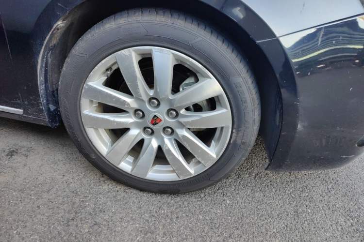 Used Roewe 950 2012 2.4L Luxury Executive Edition Right Front Wheel Hub