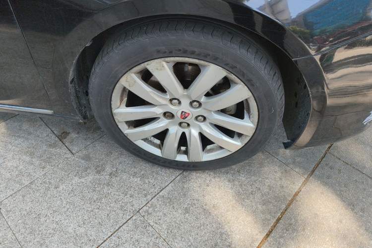 Used Roewe 950 2012 2.4L Luxury Executive Edition Right Front Wheel Hub