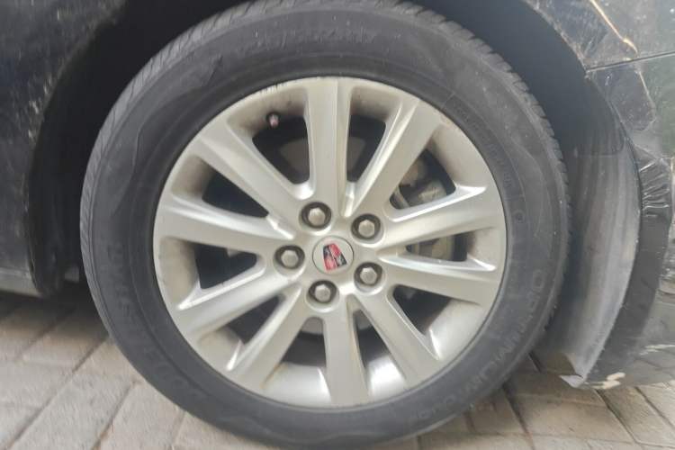 Used Roewe 950 2012 2.4L Luxury Edition Right Front Wheel Hub