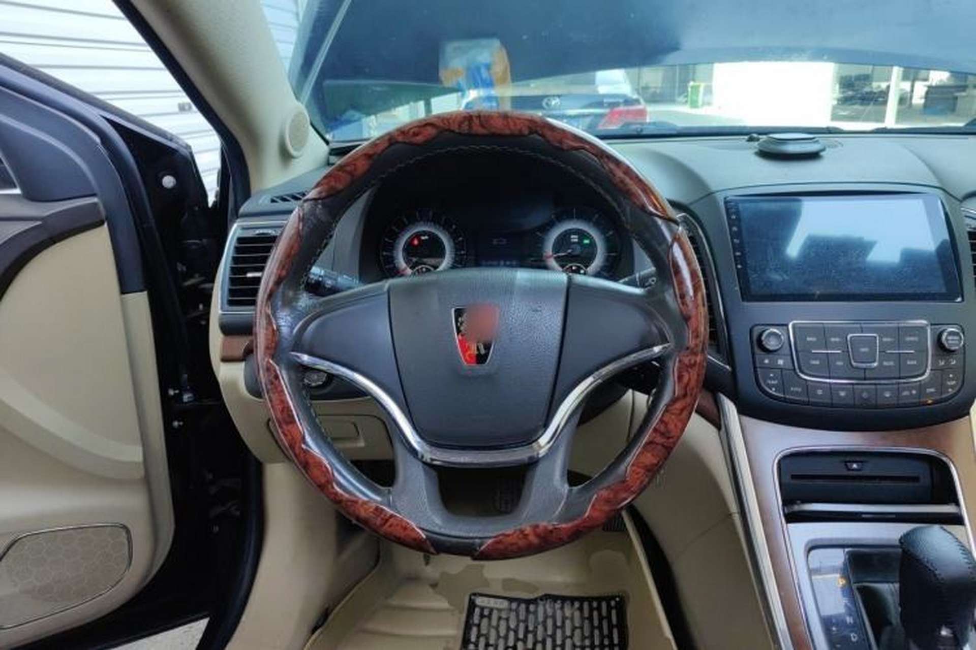 Used Roewe 950 2012 2.0L Comfort Edition Steering Wheel