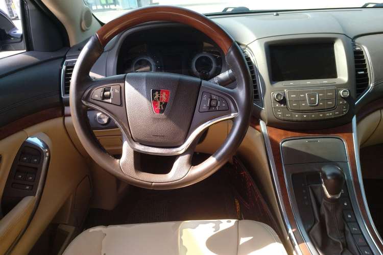 Used Roewe 950 2012 2.4L Luxury Edition Steering Wheel