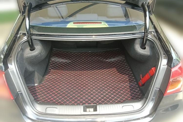 Used Roewe 950 2012 2.4L Luxury Executive Edition Trunk