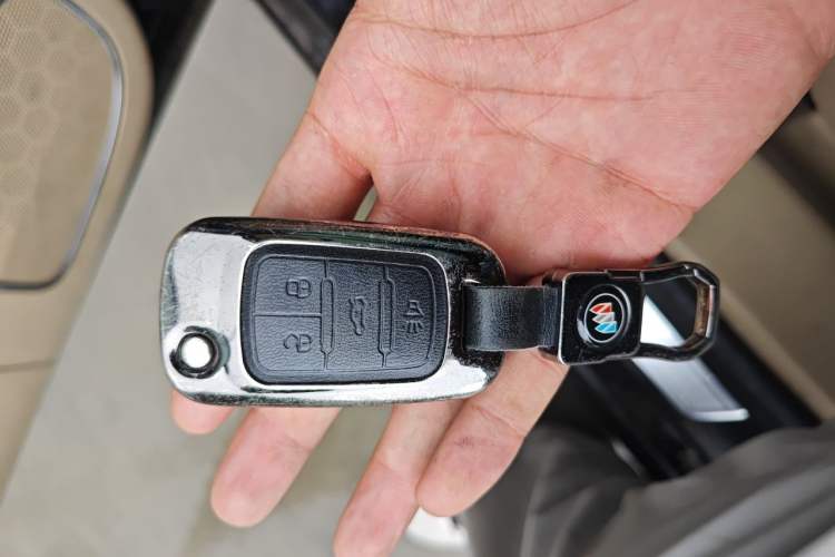 Used Roewe 950 2012 2.4L Luxury Edition Vehicle Key